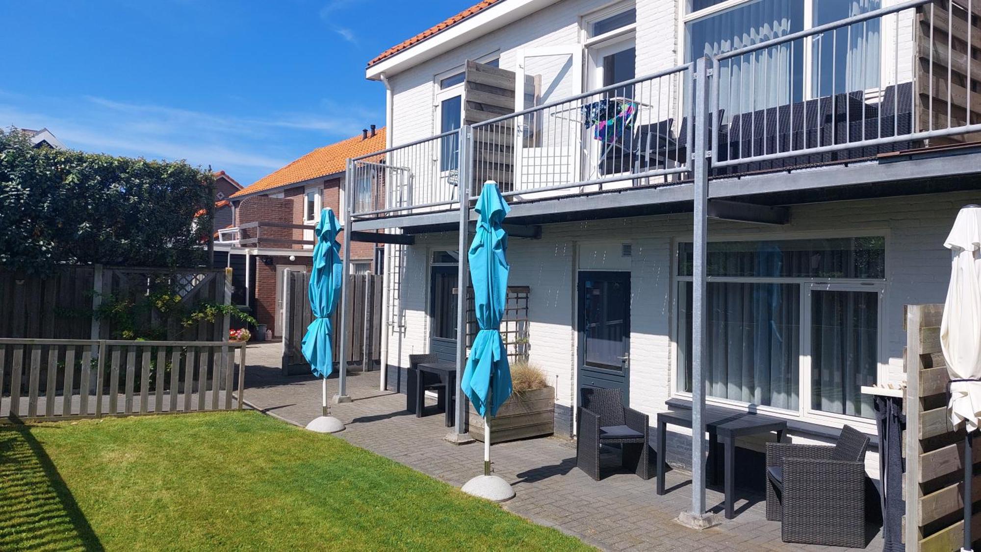 Appartement Vlakbij Strand En Centrum 佐特兰德 外观 照片